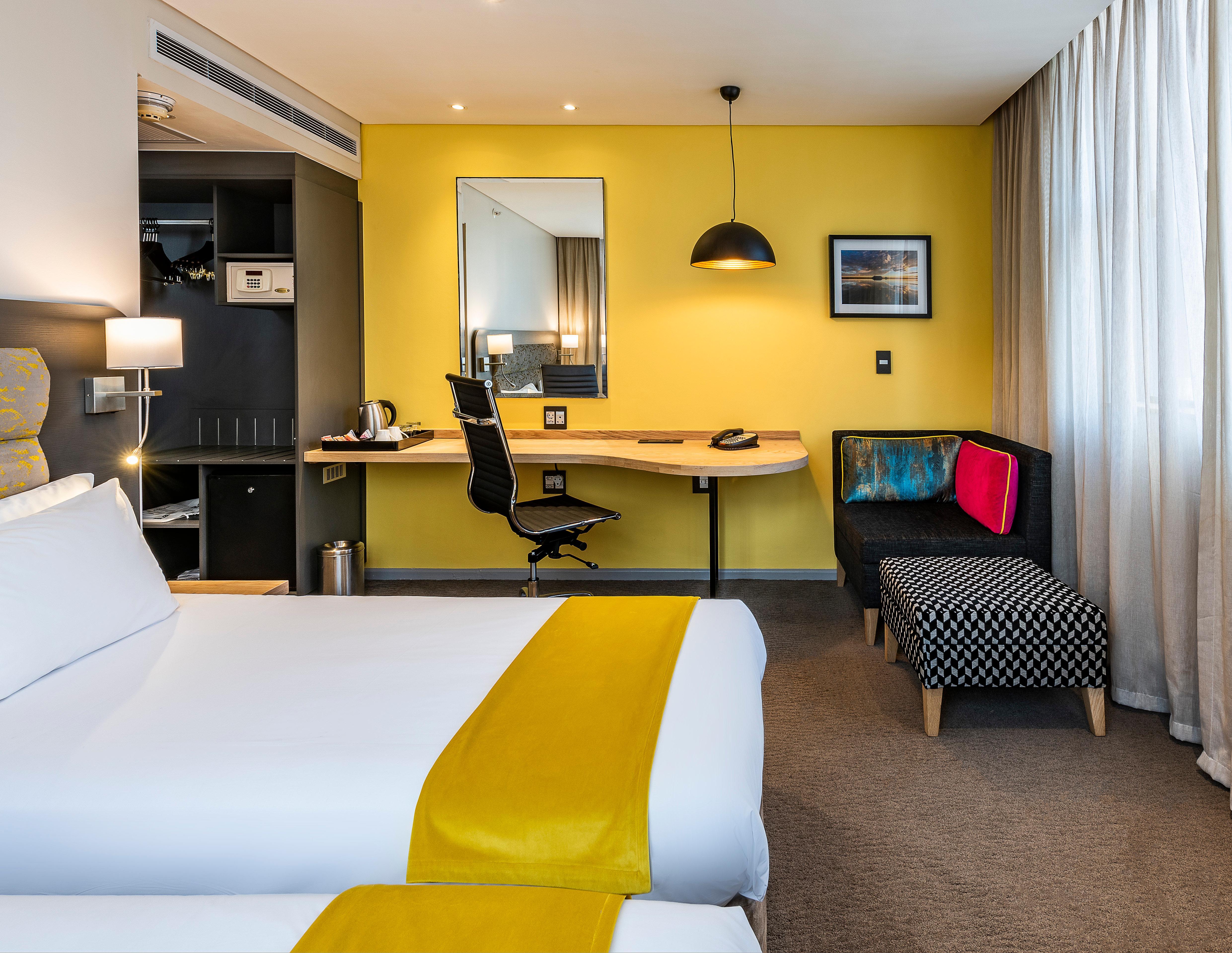 Cresta Grande Hotel 4*